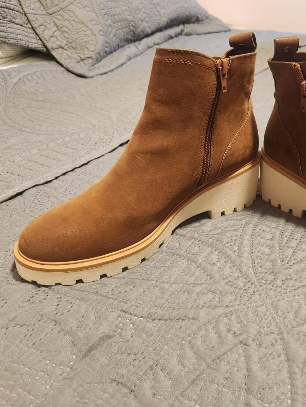Womans Ankle Boots